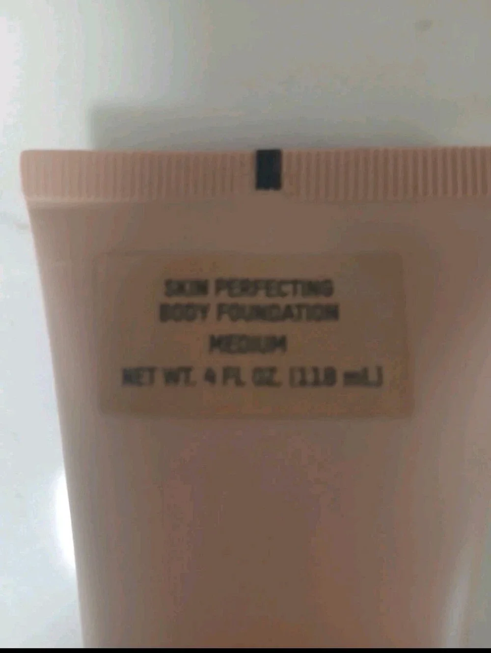KKW Beauty Skin Perfecting Body Foundation MEDIUM 4 Fl Oz.